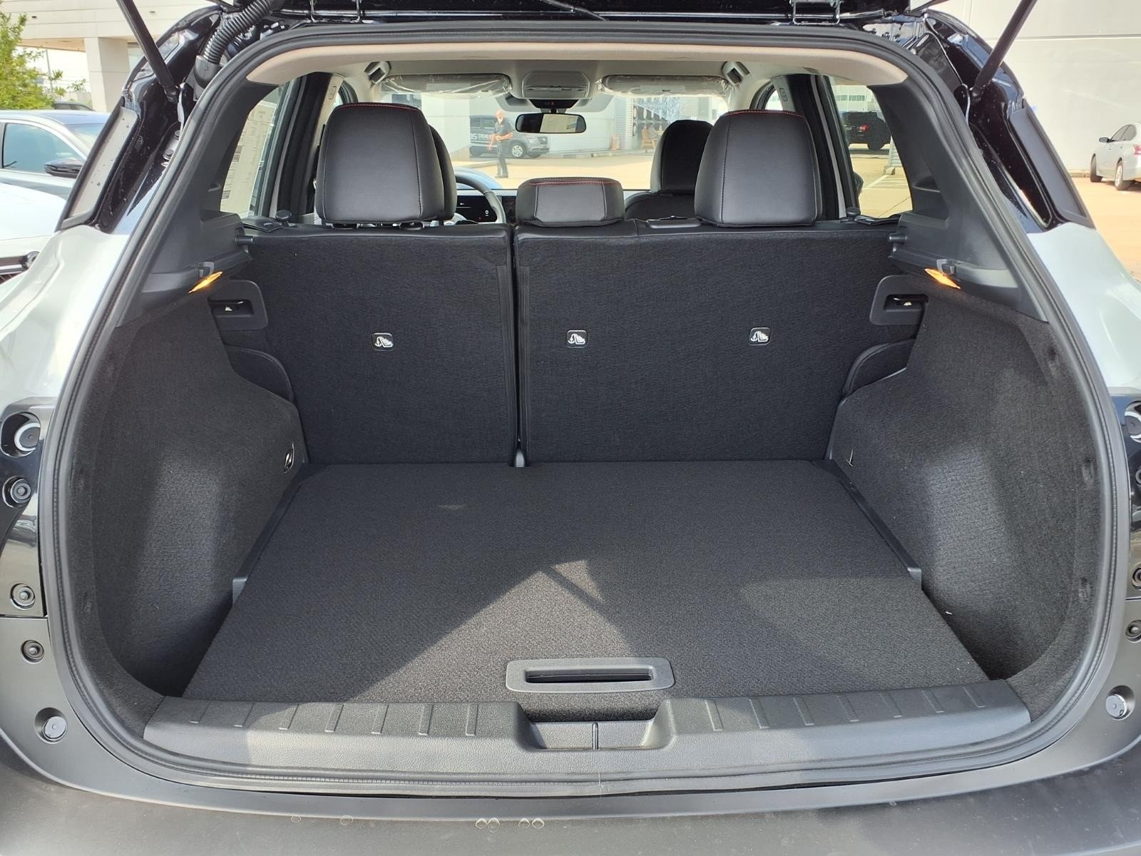 2026 Nissan Kicks SR White at Robbins Nissan
