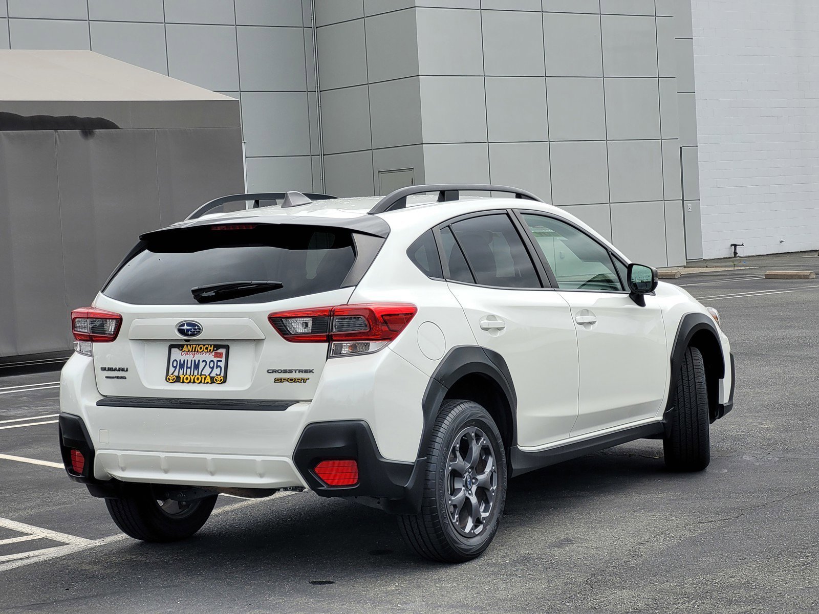 Used 2021 Crystal White Pearl Subaru Sport image 4