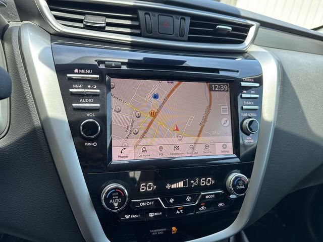 Used 2021 Silver Nissan SL image 22