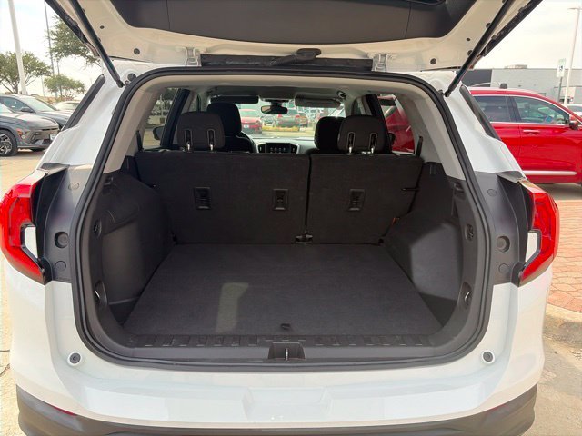 Used 2020 Summit White GMC SLE image 19