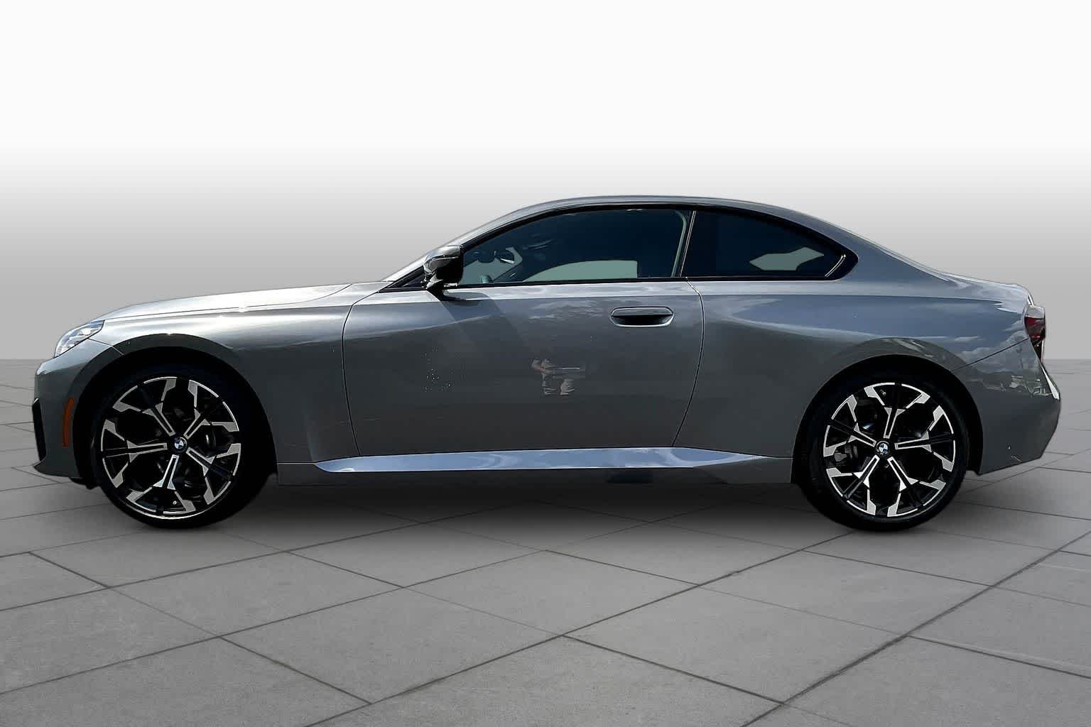 2025 BMW 2 Series 230i - Photo 13