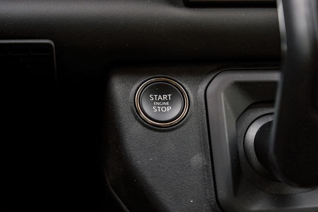 2025 Land Rover Defender V8 - Photo 25