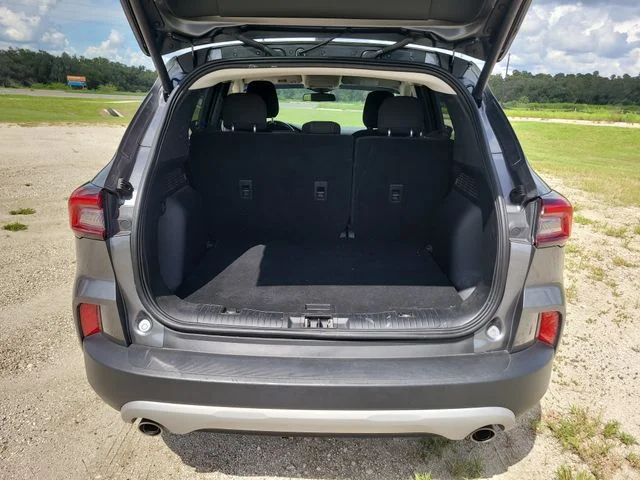 Used 2023 Gray Ford Active image 10