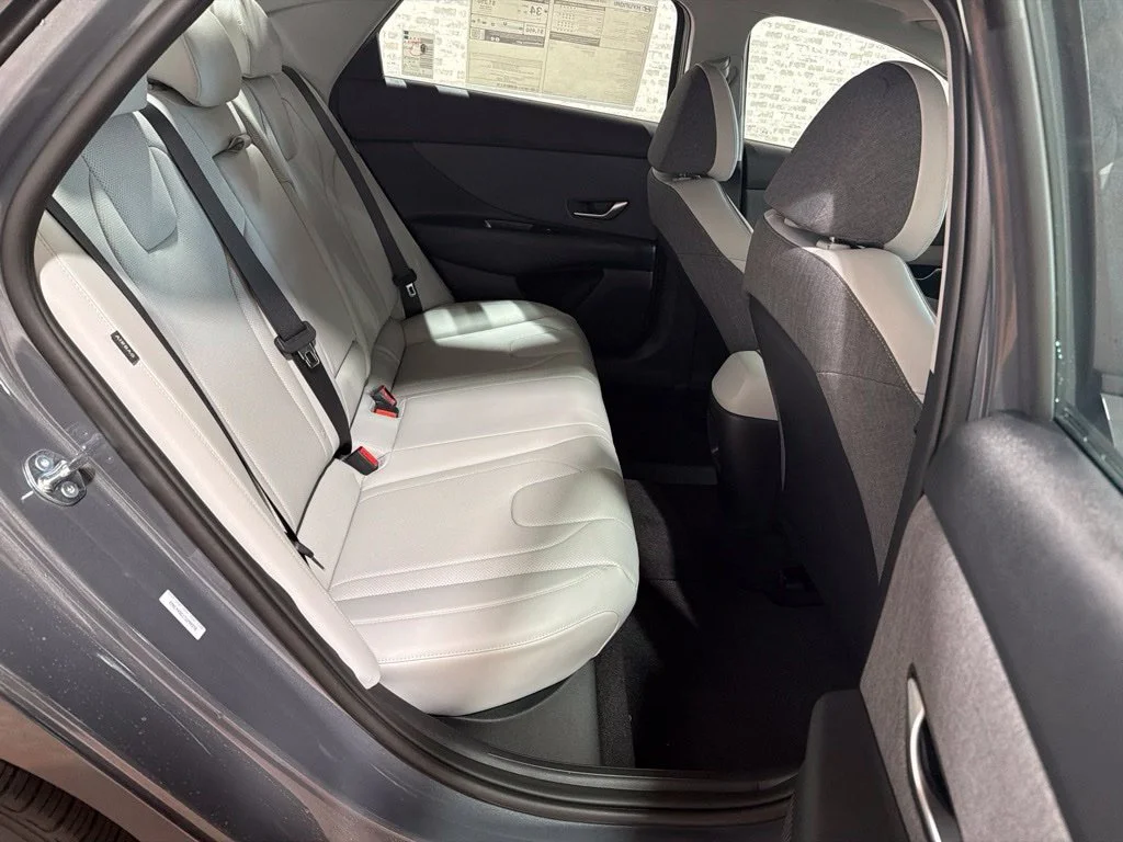 New 2026 Amazon Gray Hyundai SEL Sport Plus image 12