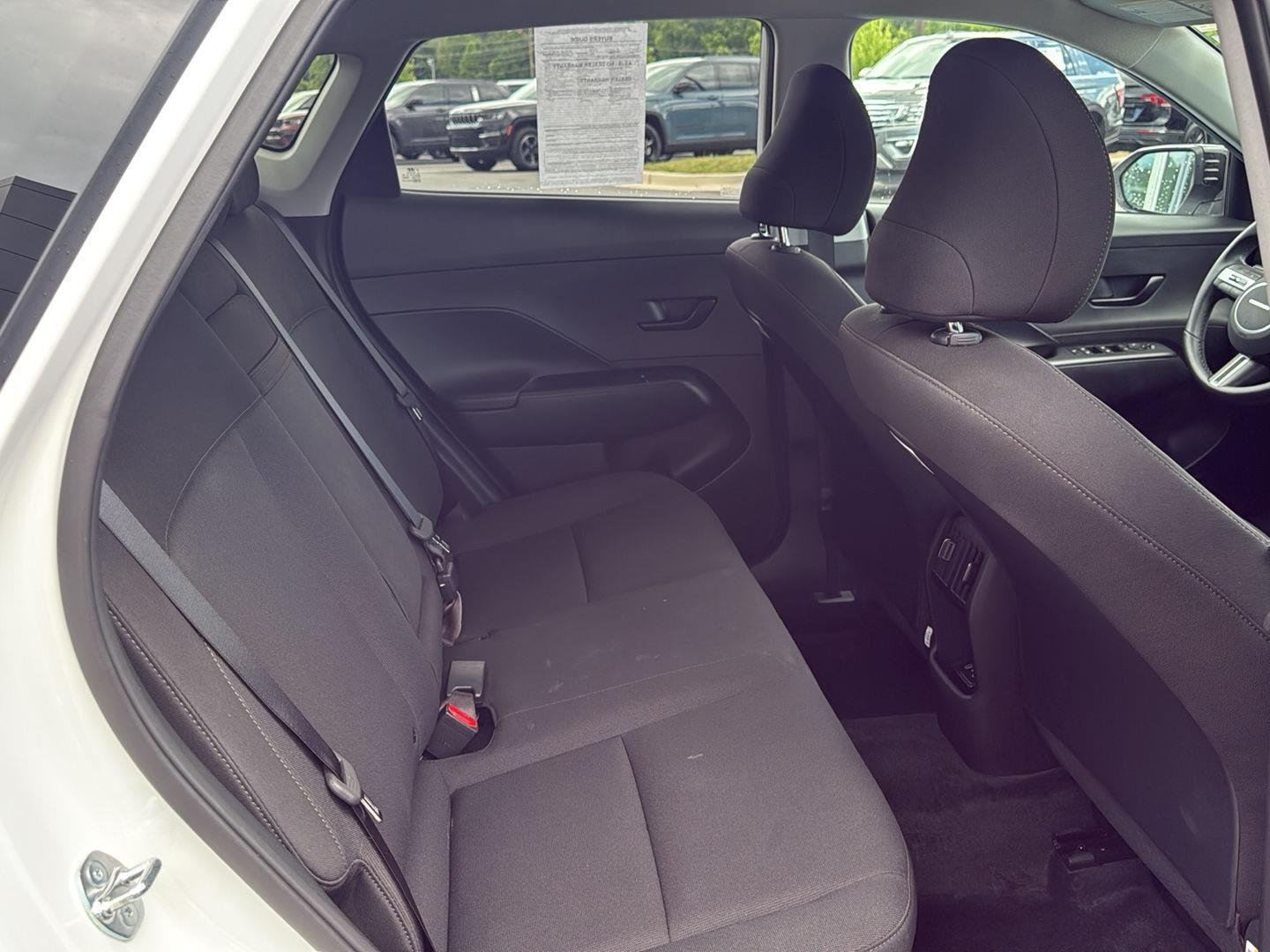 Used 2026 Atlas White Hyundai SEL Sport image 25