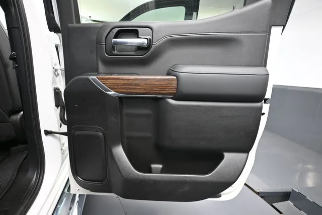 Used 2020 Beige Chevrolet High Country image 43