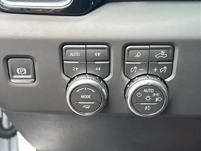 2026 GMC Sierra 2500HD Denali Ultimate - Photo 31