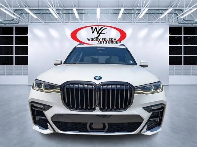 Used 2021 White BMW M50i image 8