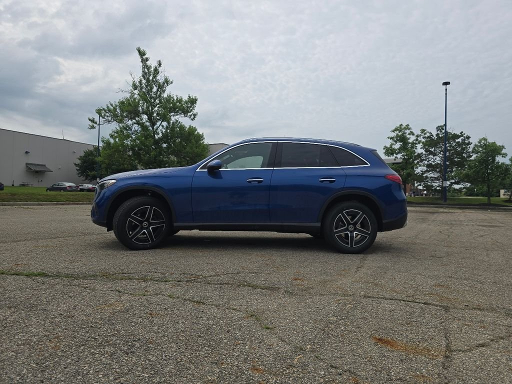 New 2026 Starling Blue Metallic Mercedes-Benz GLC 300 image 14