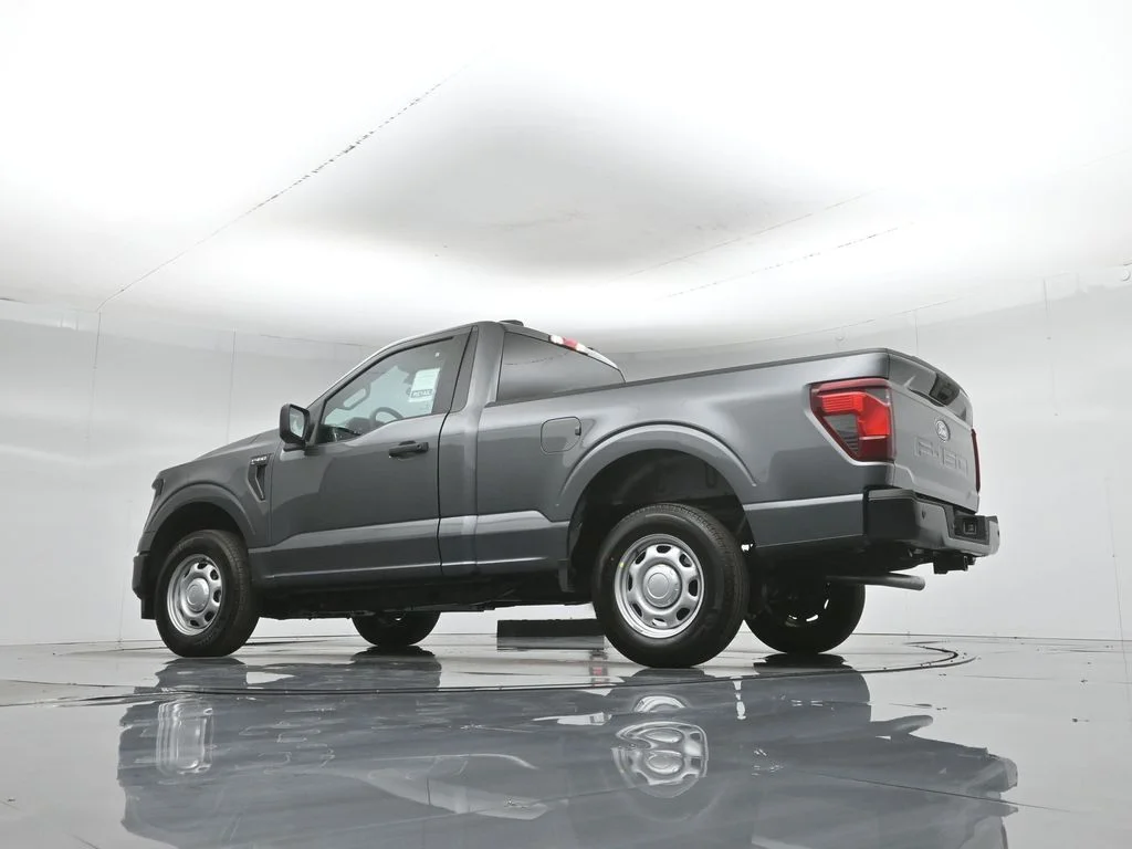 New 2026 Gray Ford XL image 46
