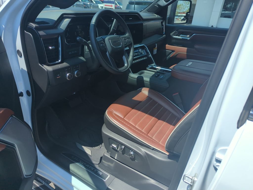 Used 2026 White GMC Denali Ultimate image 10