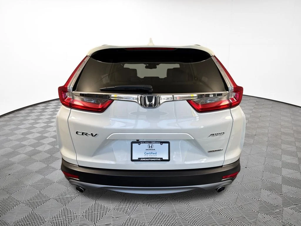 Certified Used 2018 White Honda Touring image 10