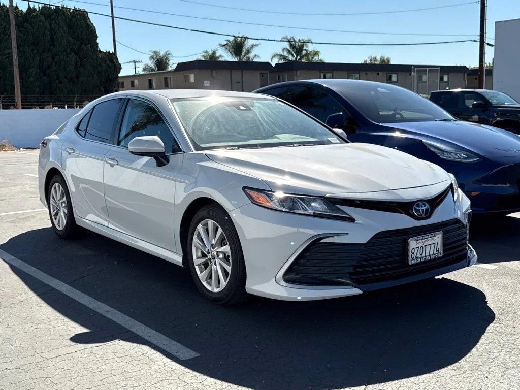 2022 Toyota Camry LE