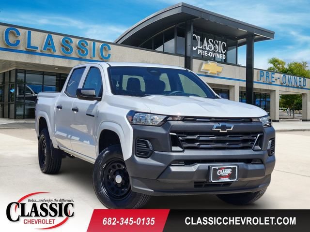 Used 2024 Summit White Chevrolet WT image 1