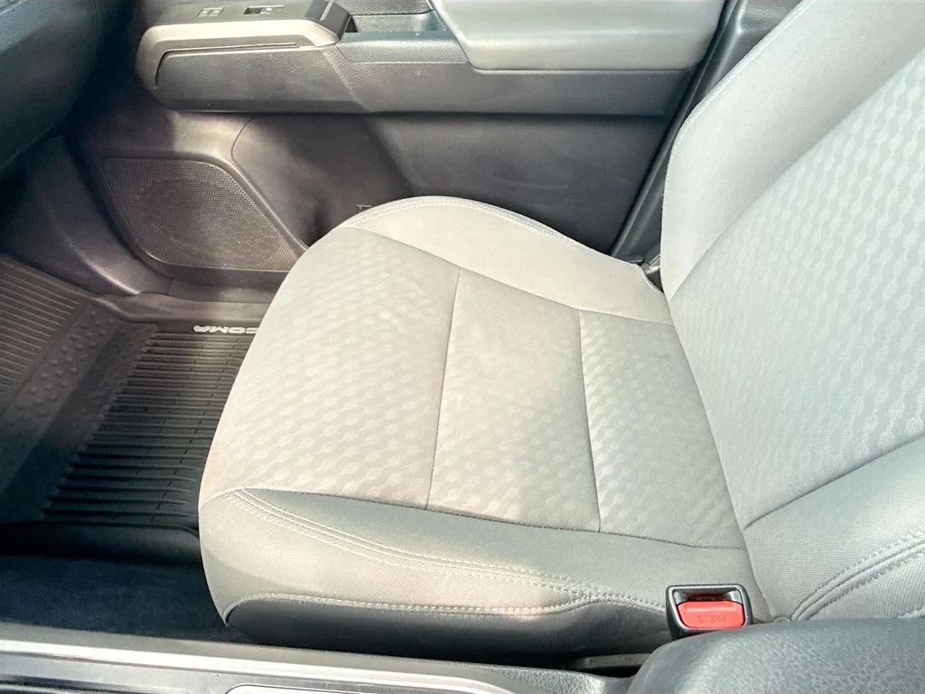 Used 2020 Gray Toyota SR5 image 18