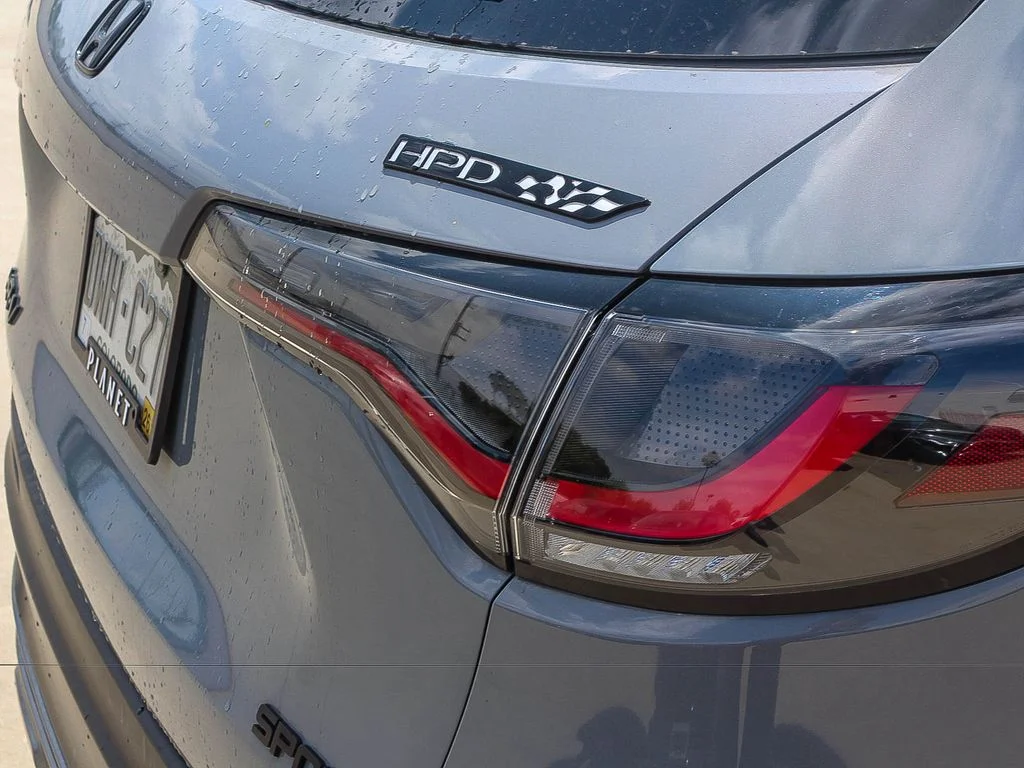 Used 2023  Honda Sport image 7