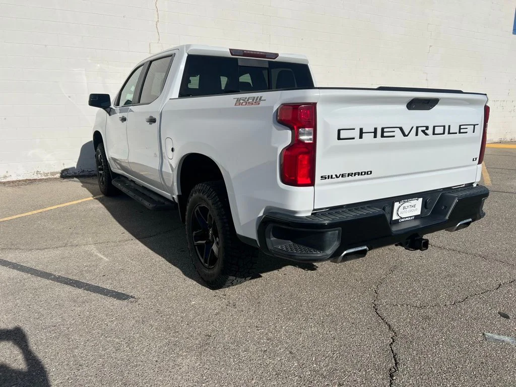 Used 2020 Summit White Chevrolet LT Trail Boss image 3