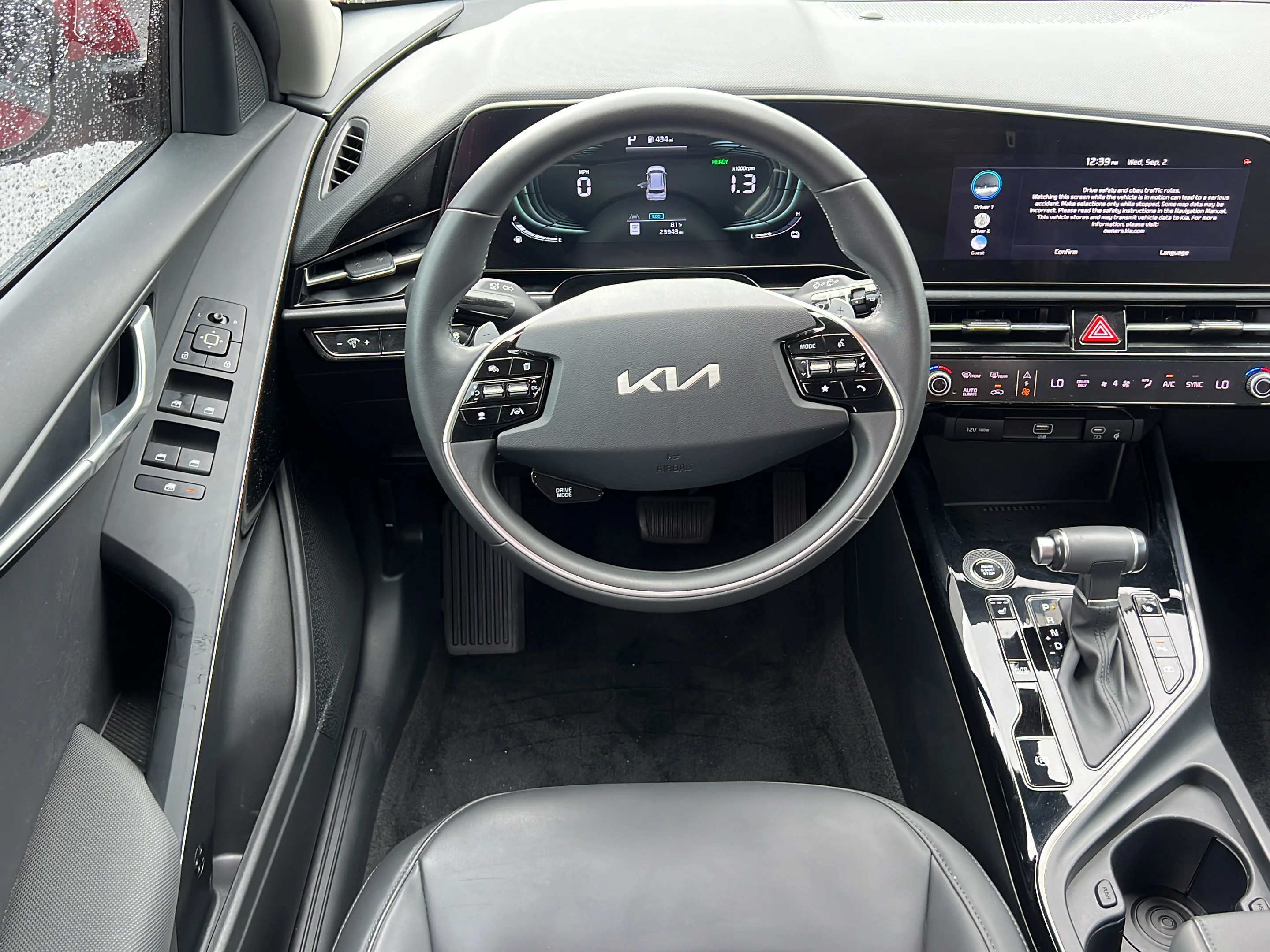 Used 2024 Runway Red Kia EX image 15