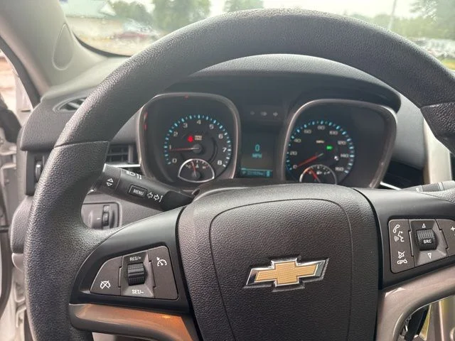 2013 Chevrolet Malibu 1LS - Photo 10