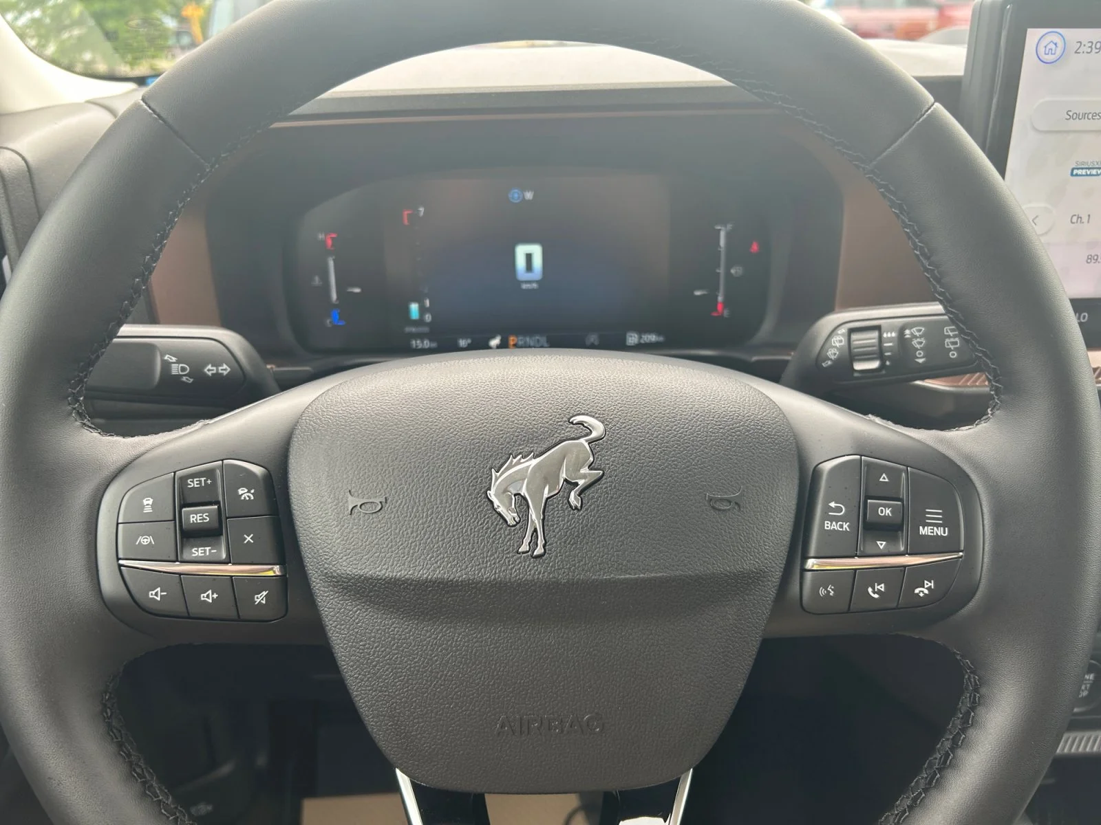 New 2026 Velocity Blue Metallic Ford Outer Banks image 20