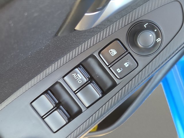 Used 2020 Sapphire Toyota LE image 14