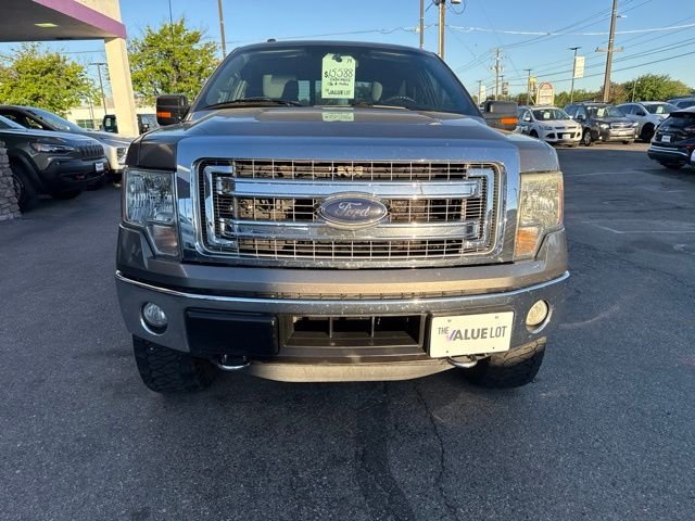 Used 2014 Gray Ford XLT image 9