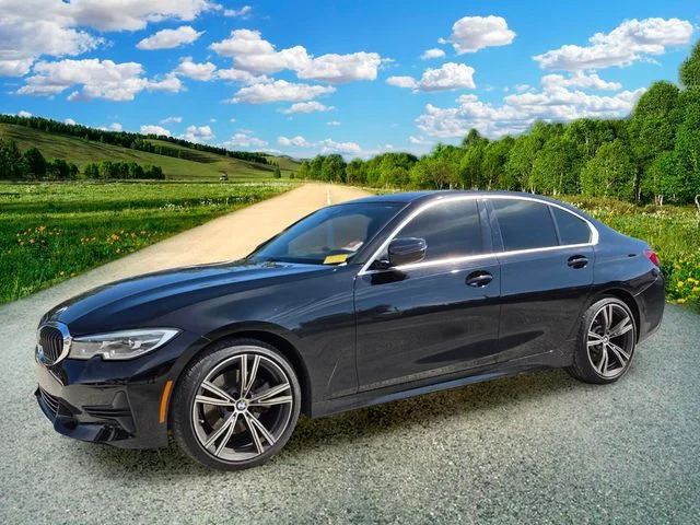 Used 2022 Black BMW 330i image 3