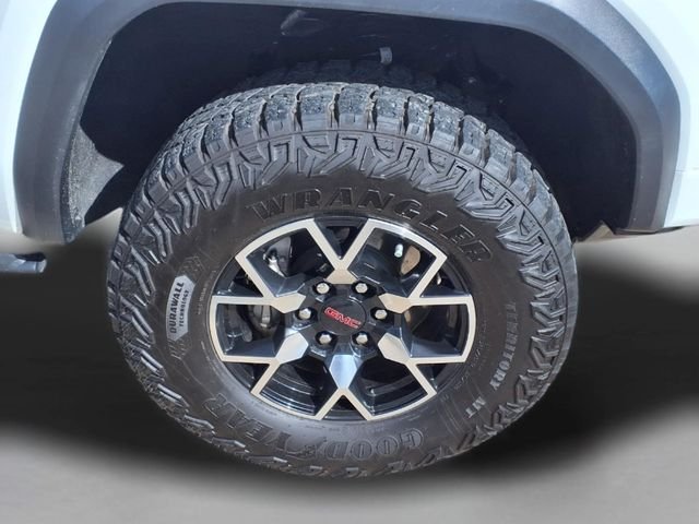 2024 GMC Canyon AT4X - Photo 9
