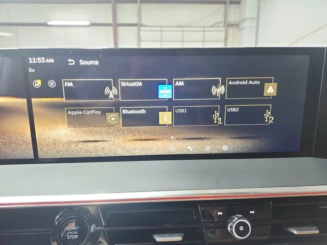 Used 2025  INFINITI SENSORY image 26