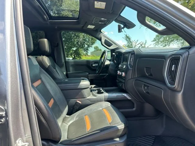Used 2020 Satin Steel Metallic GMC AT4 image 9