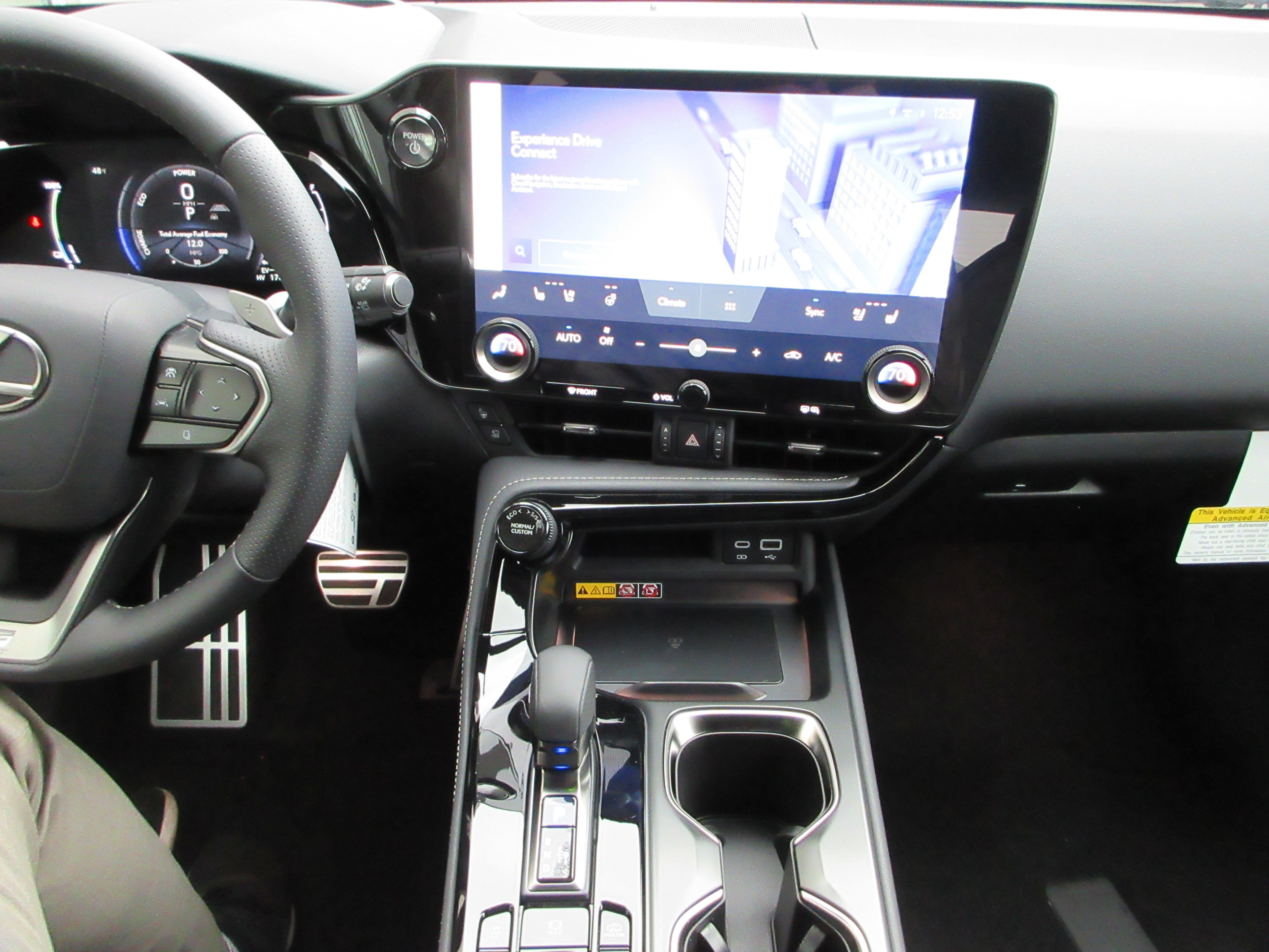 2026 Lexus NX 450h+ F-Sport - Photo 38