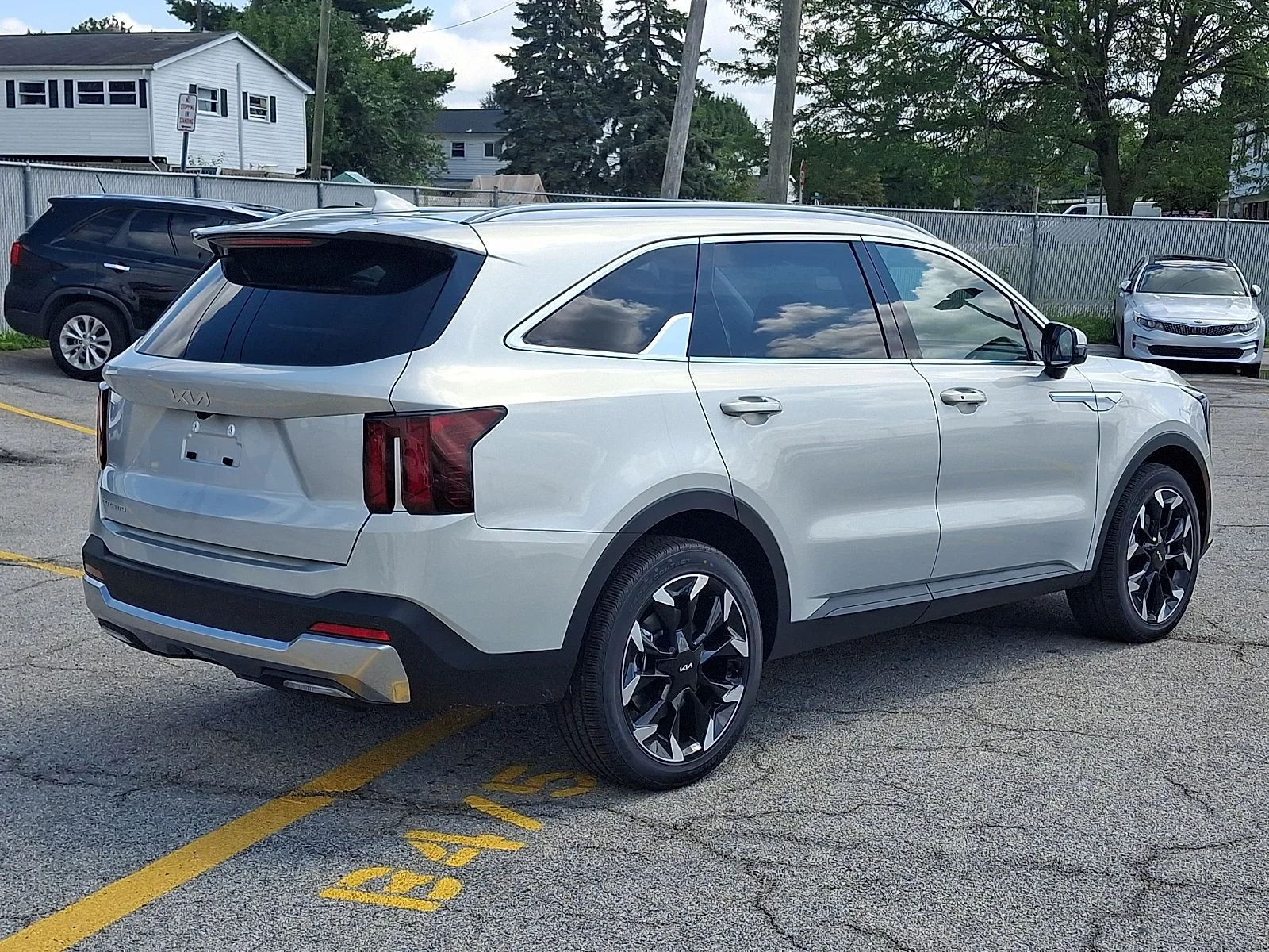 New 2026 Silver Kia EX image 3