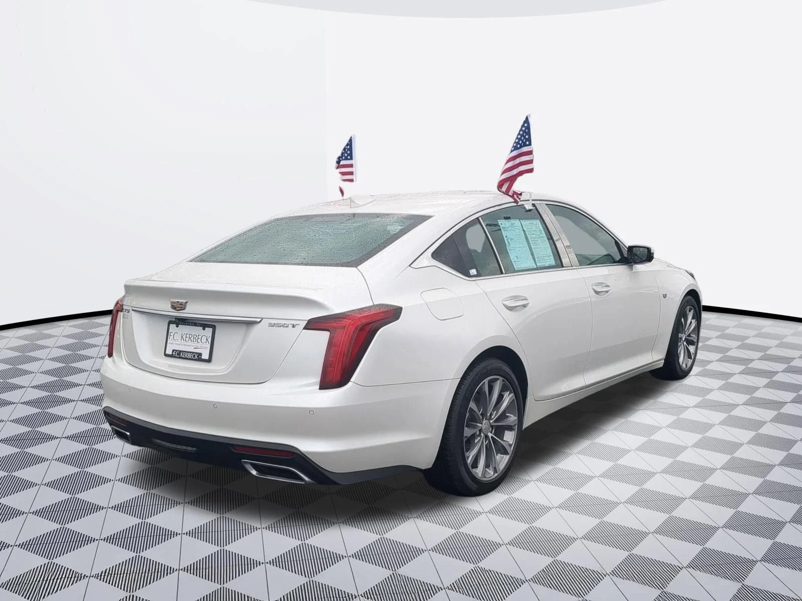 Used 2022 Crystal White Tricoat Cadillac Premium Luxury image 7