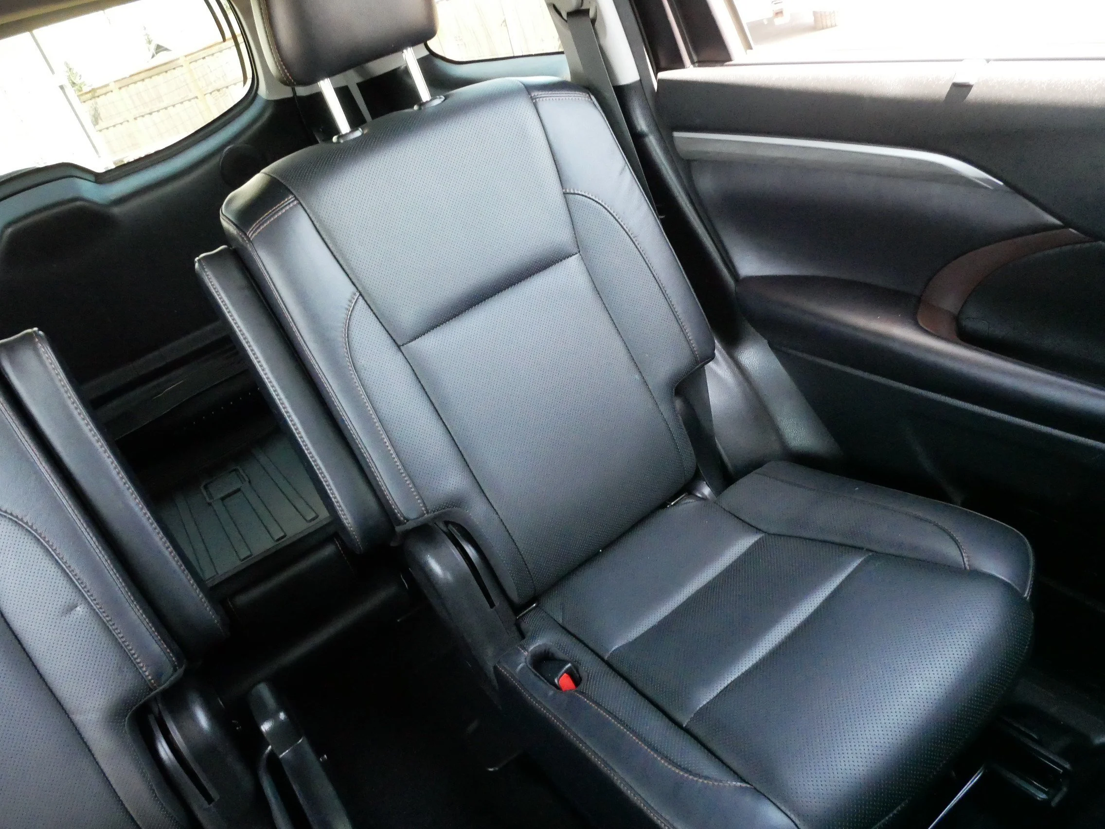 Used 2017 Blizzard Pearl Toyota Limited Platinum image 14