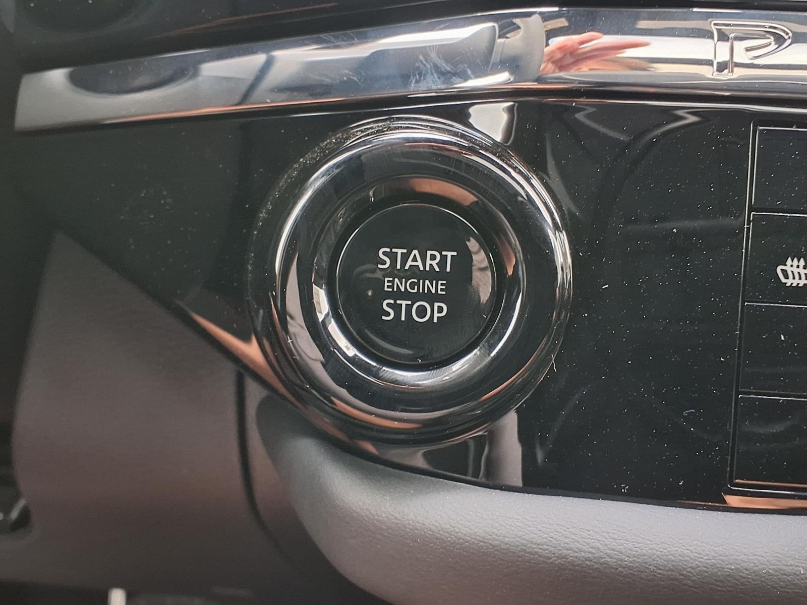 2026 Nissan Pathfinder Rock Creek® Black at Robbins Nissan