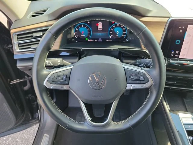 2024 Volkswagen Atlas SE w/Tech - Photo 27