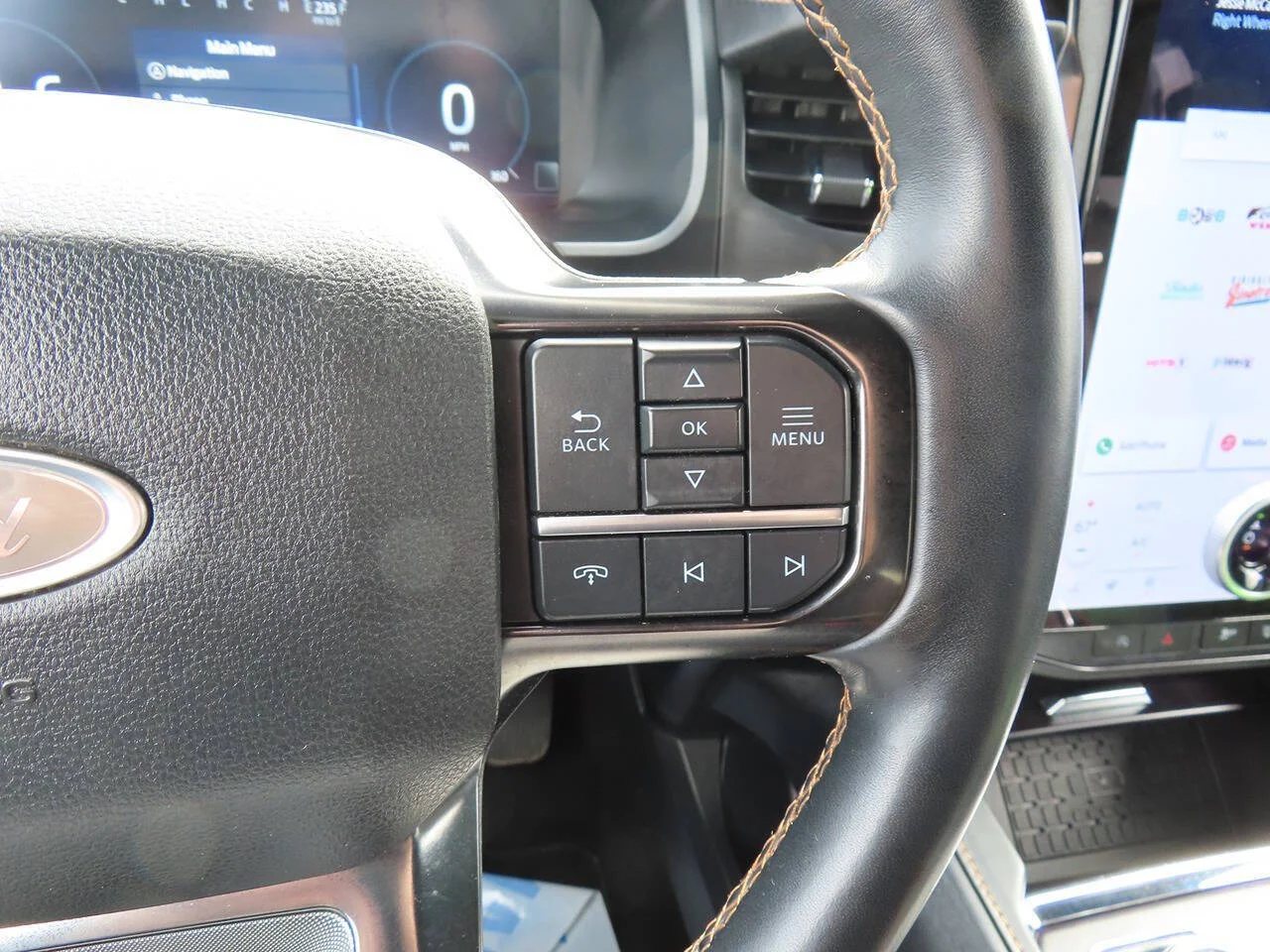 Used 2023 Agate Black Ford Platinum 4x4 4dr SUV image 17