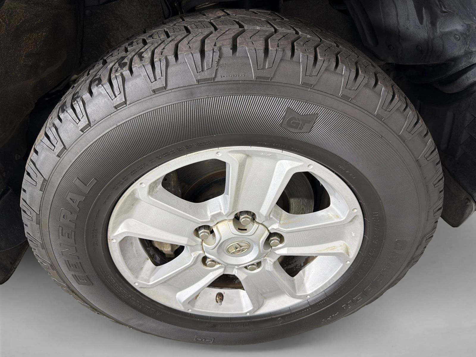 Used 2019 Magnetic Gray Metallic Toyota SR5 image 14