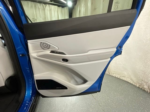 New 2026 Hydro Blue Pearl-Coat Exterior Paint Jeep Overland image 24