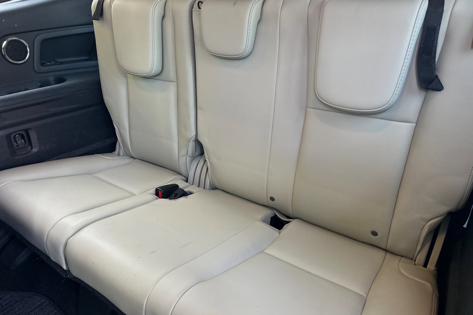 Used 2019 Tungsten Metallic Subaru Limited image 15