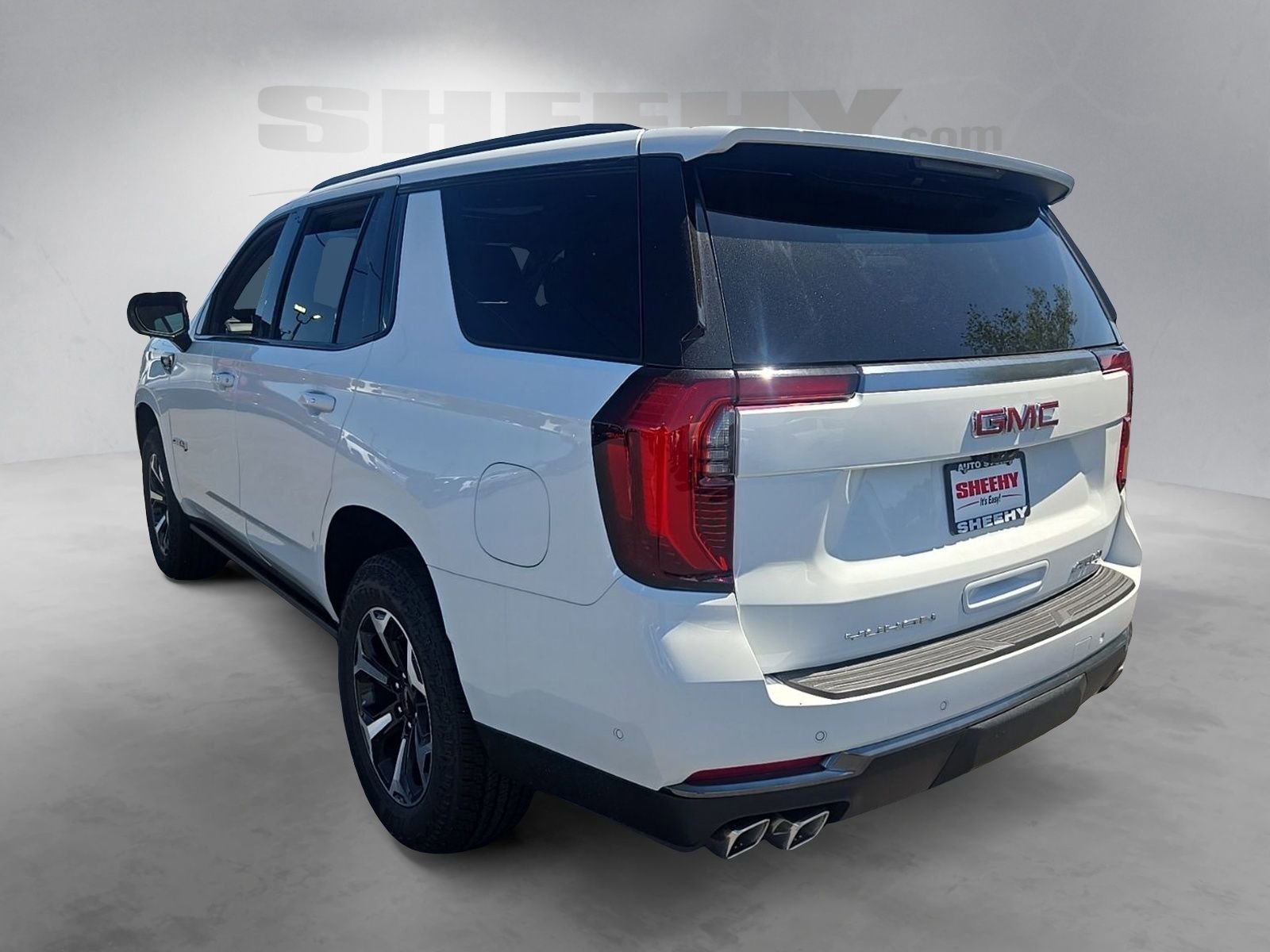 New 2026 Summit White GMC AT4 image 5
