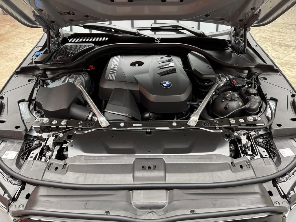 New 2027 Gray BMW 530i xDrive image 28