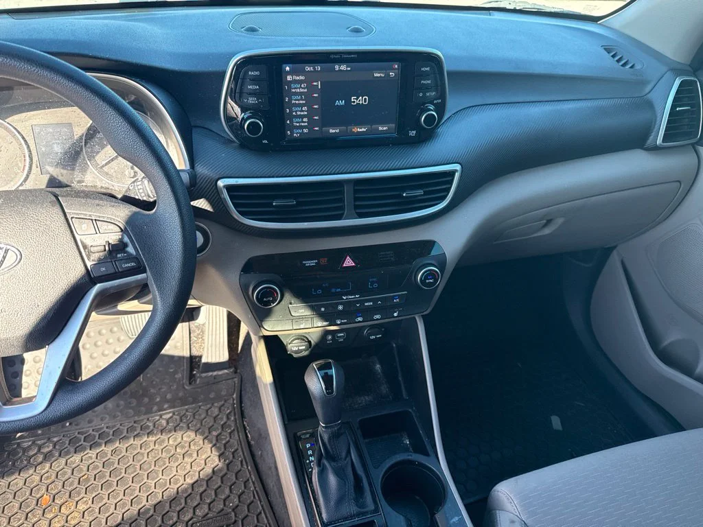 Used 2020 White Hyundai SEL image 8