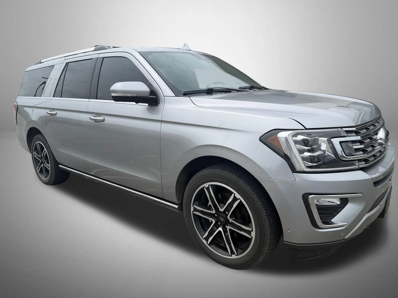 Used 2021 Silver Ford Limited image 2