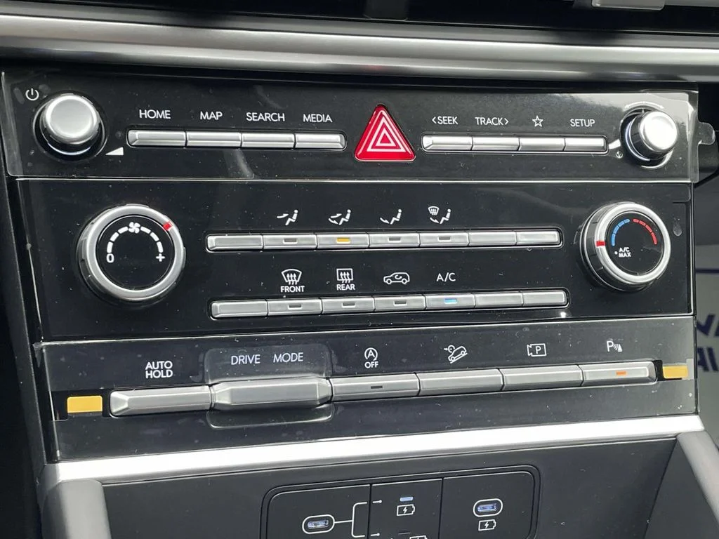 New 2026 Silver Hyundai SE image 29