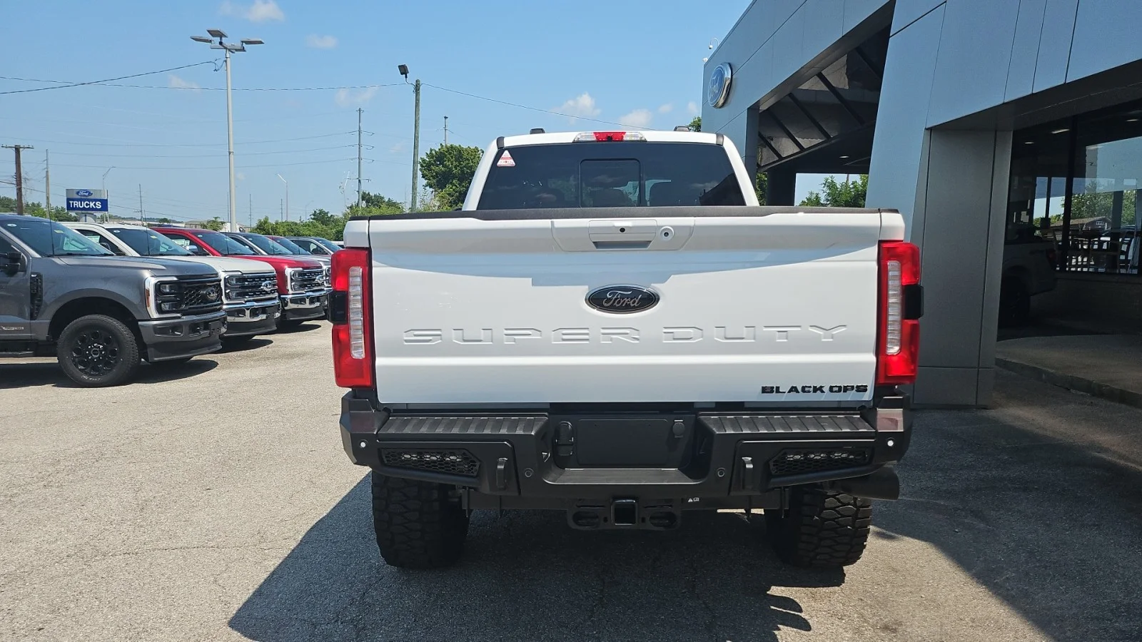 New 2026 Oxford White Ford Black Ops 4WD image 4