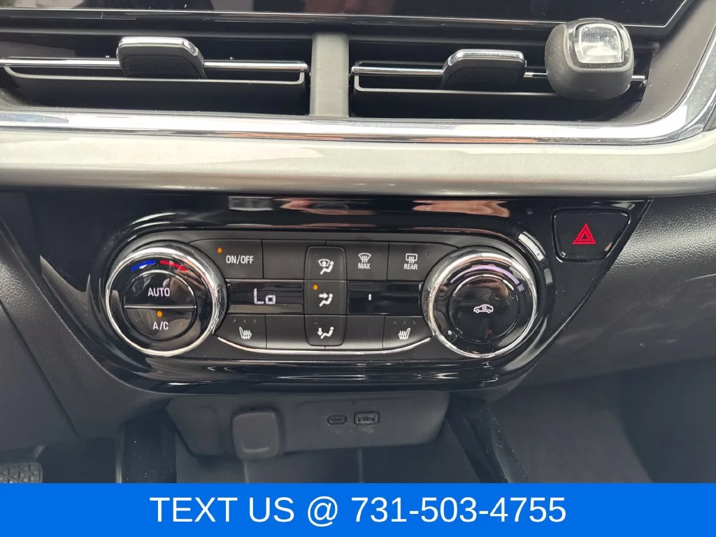 Used 2025 Black Chevrolet LT image 19