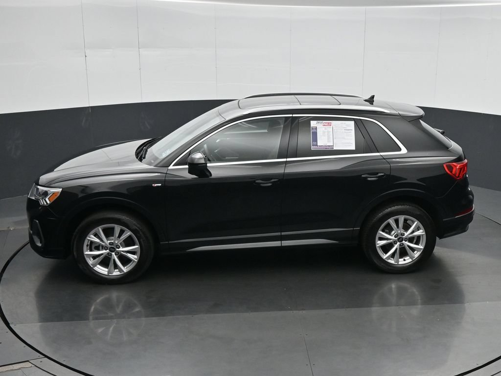 Used 2025 Black Audi Premium image 19