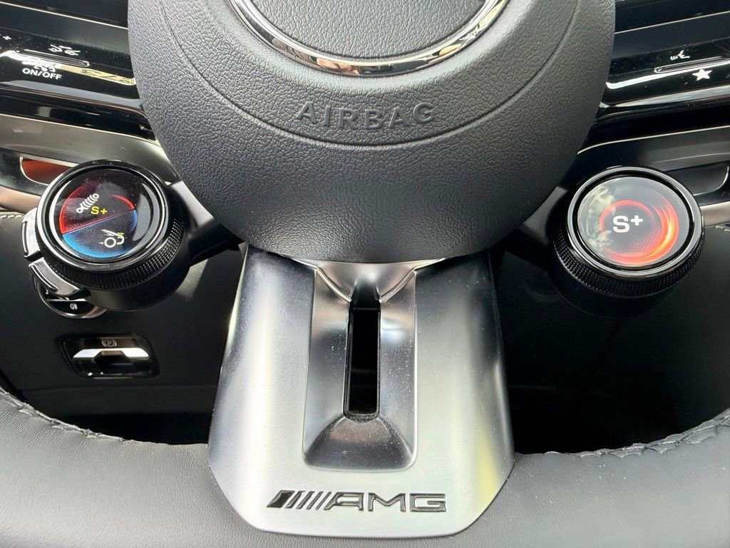 New 2026 MANUFAKTUR Patagonia Red Metallic Mercedes-Benz AMG® GT 55 Coupe image 104