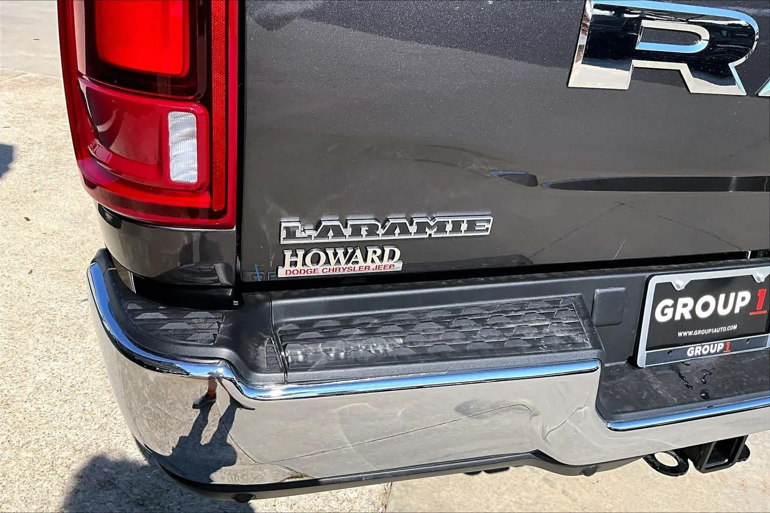 New 2026 Granite Crystal Metallic Clear-Coat Exterior Paint RAM Laramie image 15